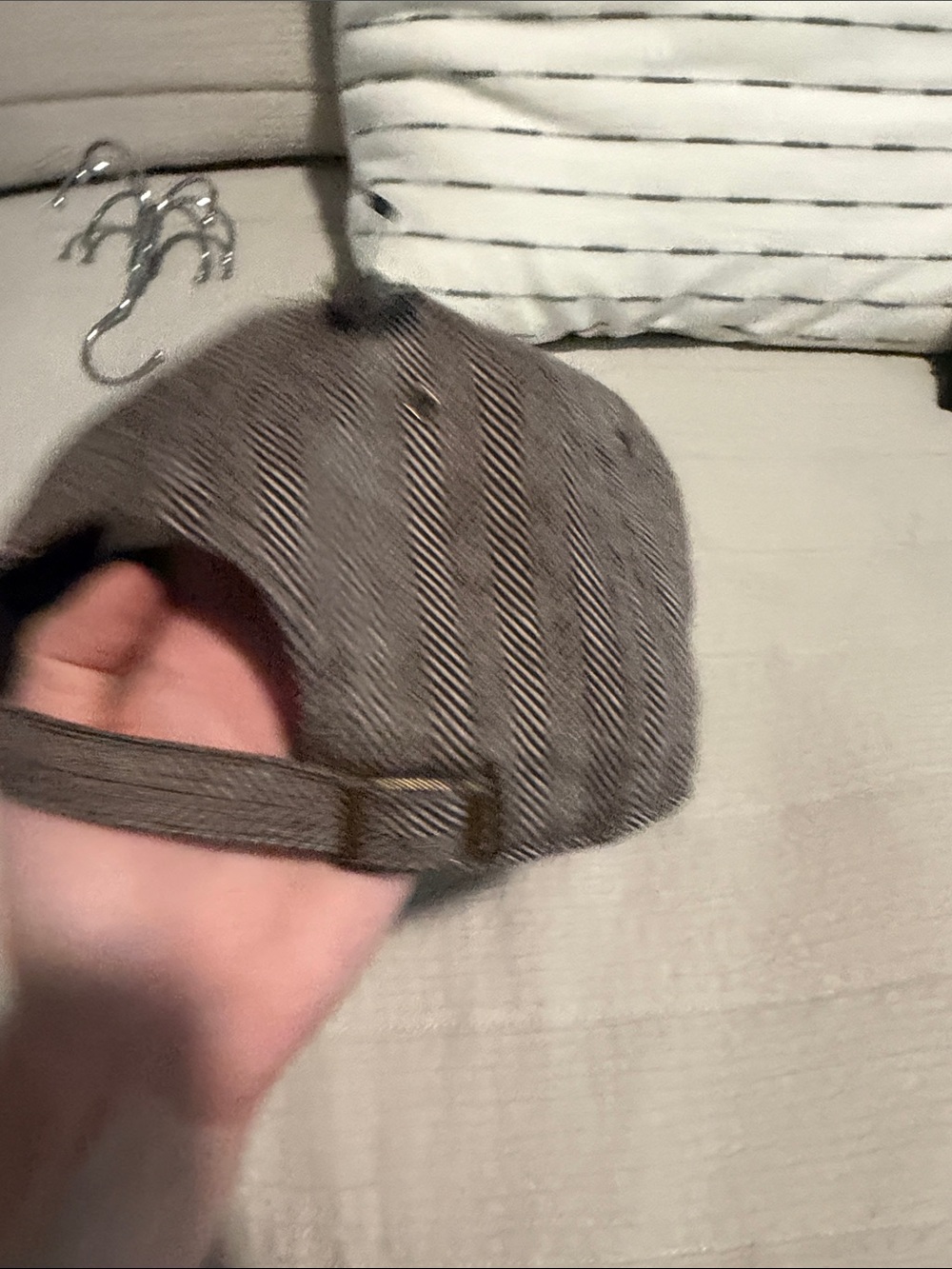 Yankees ballcap - Picture 2 of 3